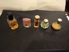 lot de miniatures de parfum