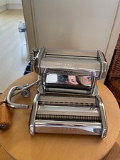 Machine à pâte vintage