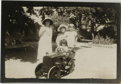 Antique photo vintage - -,