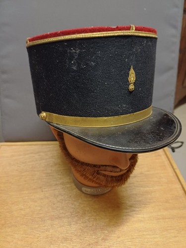 Ancien képi militaire - , post