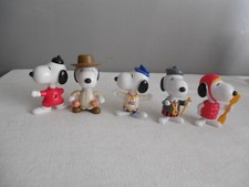 5 FIGURINES SNOOPY MC DONALD