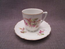 Tasse à café ancienne en