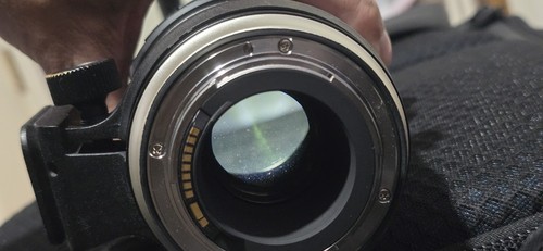 Tamron 200mm 2 8 di - ,