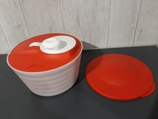 Tupperware essoreuse à salade
