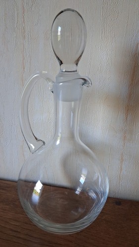 Ancienne carafe vin en - ancienne, à