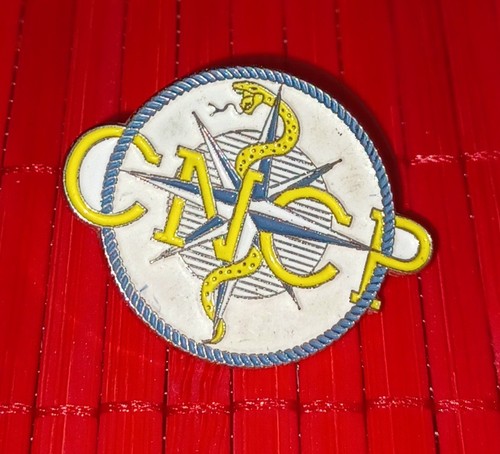Pin art universite - pin,