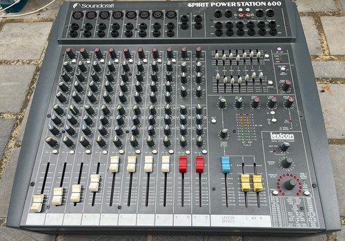 Soundcraft spirit power - soundcraft,