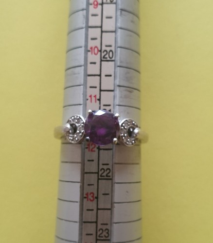 Bague amethyste brillants - +, /