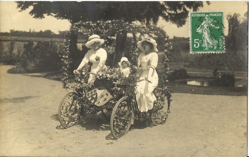 Cpa carte photo dames blanche - carte,