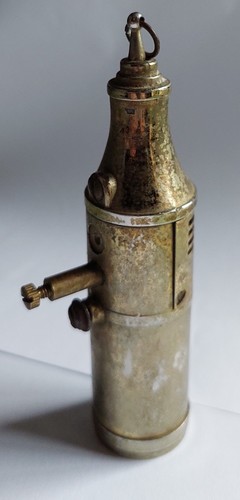 Briquet essence ancien rare - a,