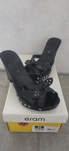 Sandales compensées noires
