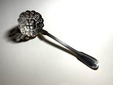 Saupoudreuse Christofle Métal argenté chinon n2