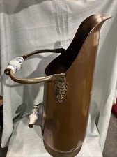 Ancien seau à charbon en cuivre poignée porcelaine hauteur 50 cm