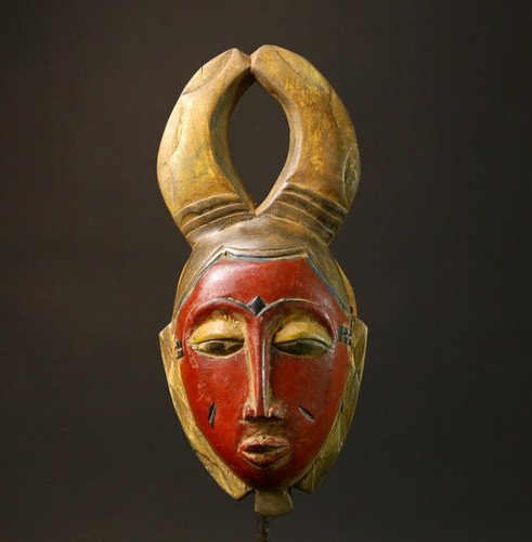 Masque tribal africain