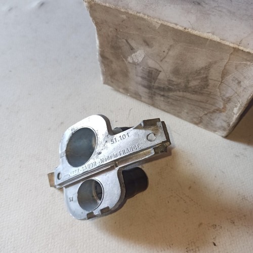 Platine gauche feu - 1,