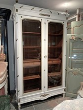 Bibliothèque ancienne