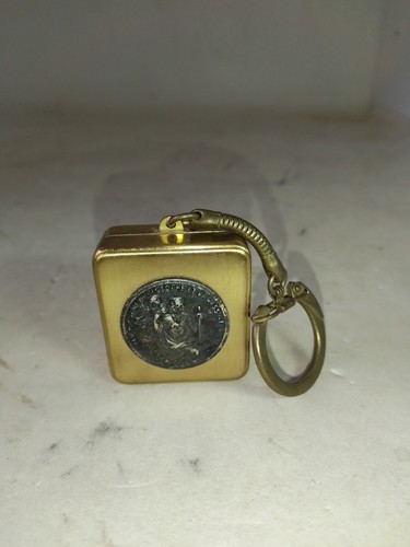 Ancienne boite musique - a, en