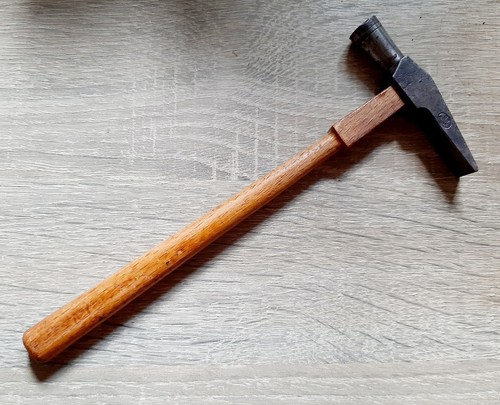 Petit marteau bijoutier - petit,