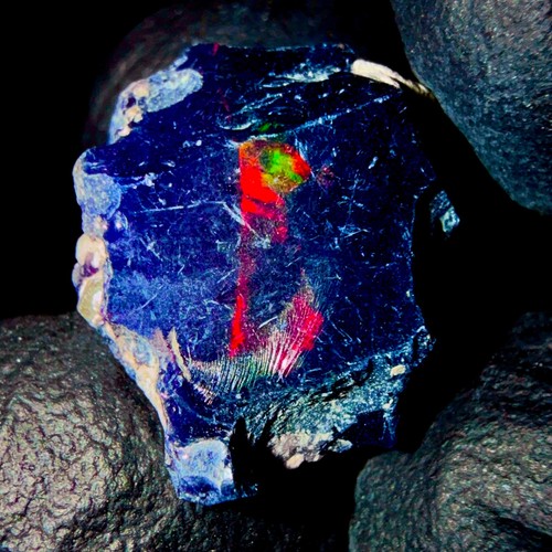 Opale noire naturelle - opale,