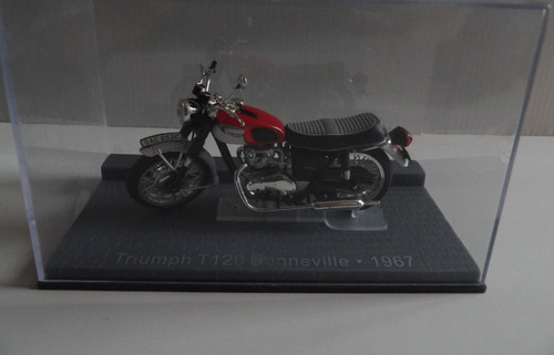 Moto triumph t - triumph,