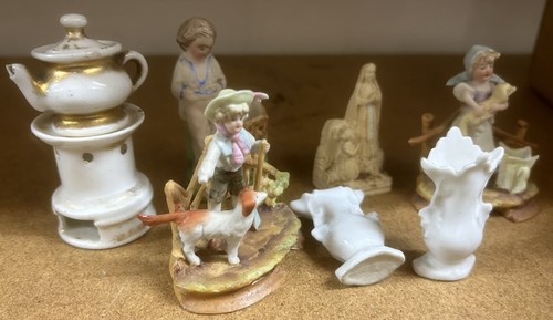Lot biscuit porcelaine - de,
