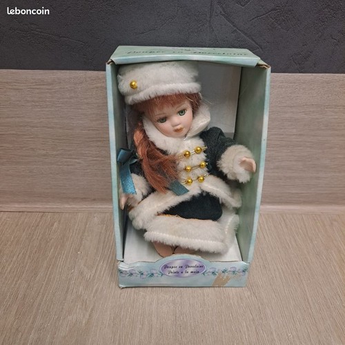 Poupée porcelaine vintage - en,