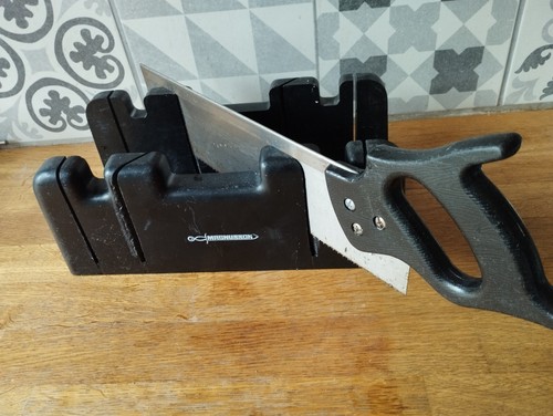 Boite onglet magnusson - 1, +