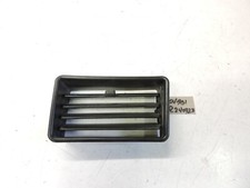 HONDA GOLDWING 1800 GL 1800 FRESH AIR VENT RIGHT FAIRING SHELTER 64450-MCA-000