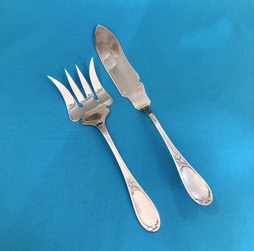 Couverts service poisson - de, à