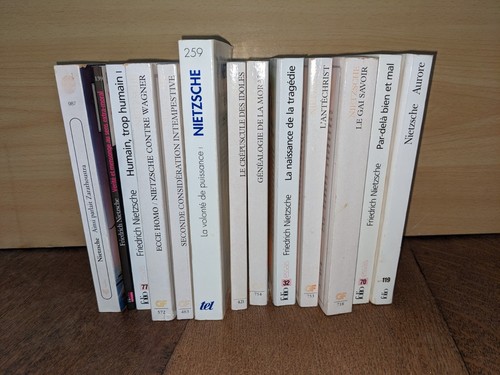 Lot des oeuvres - 13,