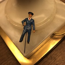 Ancien Petit Soldat En Bois