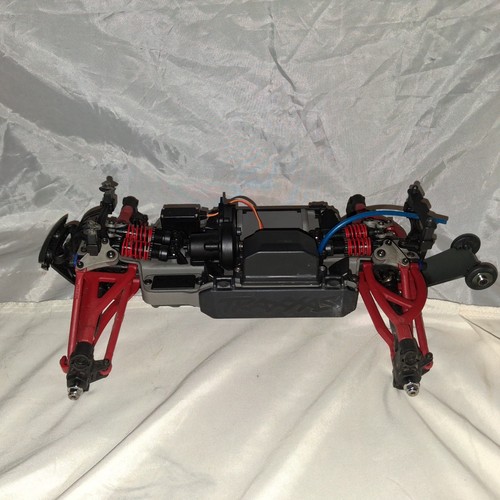 Traxxas revo rolling - 1/16, e-revo/rolling