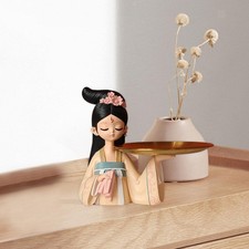 Fille Statue Sundries