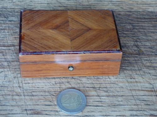 Ancienne petite boîte - boîte, à