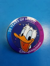 Pin's Disney Médaille DONALD