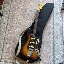 Fender japan bass vi