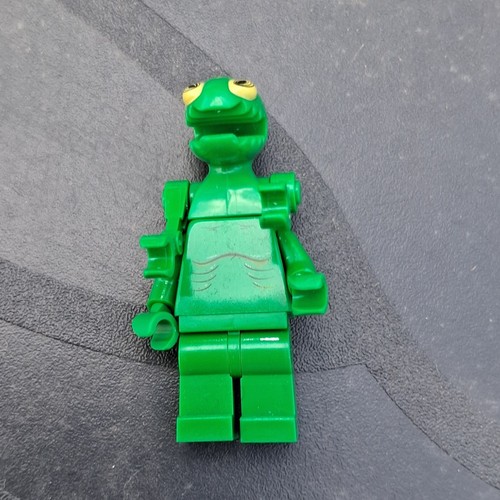 Lego minifigure alien verte - lego,