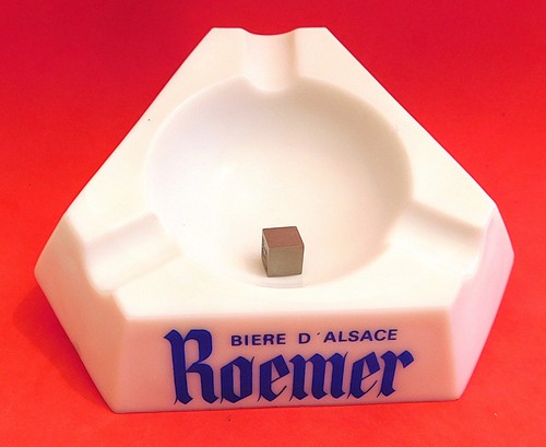 Cendrier publicitaire bière - cendrier,