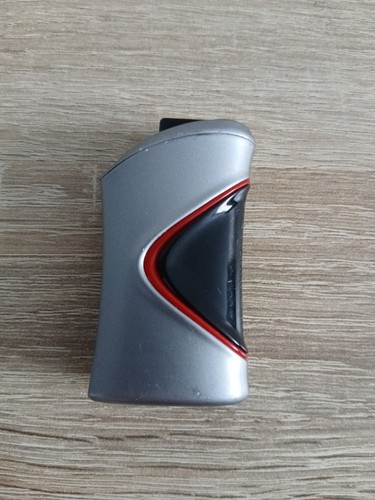Briquet tempête marlboro red - briquet,