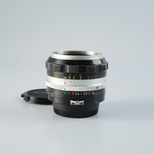 Très Bon Objectif Prime Nikon