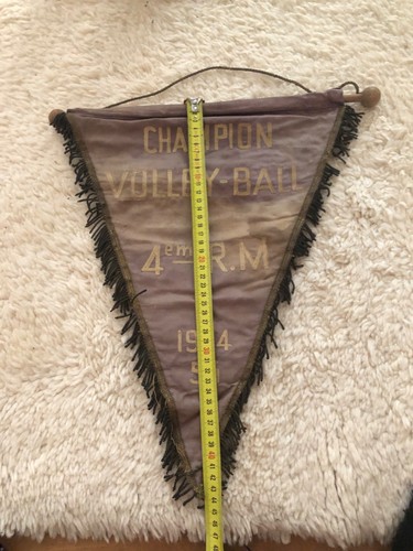 Ancien fanion militaire - ancien,