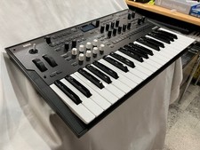 KORG Wavestate Wave Sequencing Synth