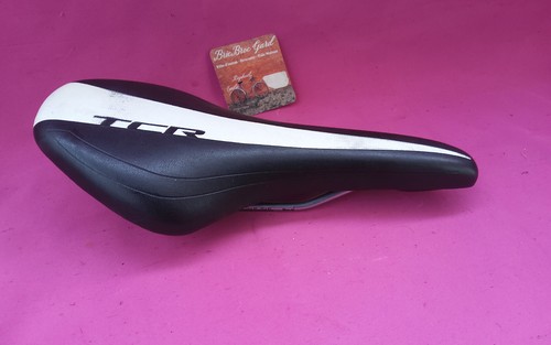 Giant tcr saddle leather black - saddle,