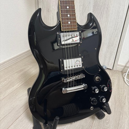Guitare électrique noire