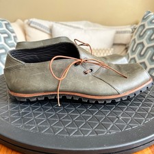 NWOB CYDWOQ Women's Green Leather "School" Lace-up Shoes Handmade USA Ret. $339