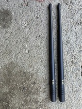 2 baguettes tambour ou