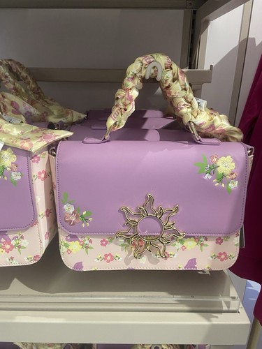Loungefly raiponce disneyland - loungefly,