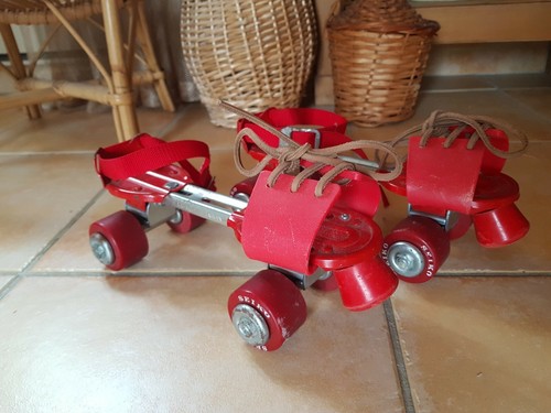 Patins roulettes réglable - À,