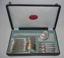 Ancienne ménagère 6 couverts