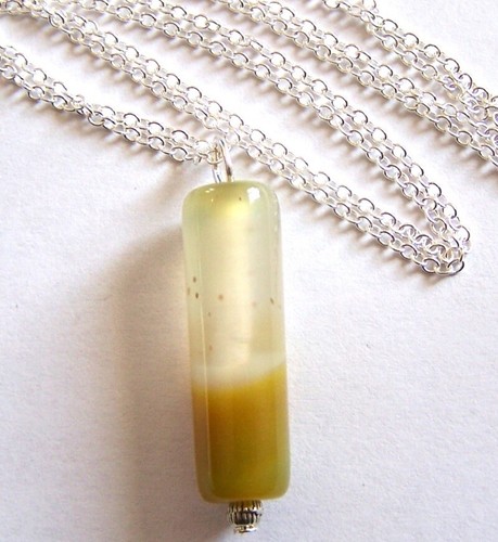 Collier petite colonne - petite, d'agate